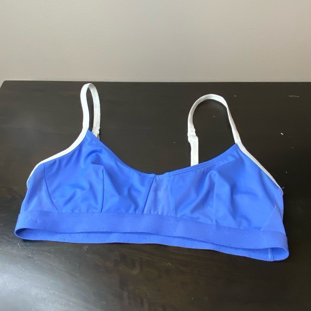 Colsie light blue sports bra, size small - Picture 2 of 10
